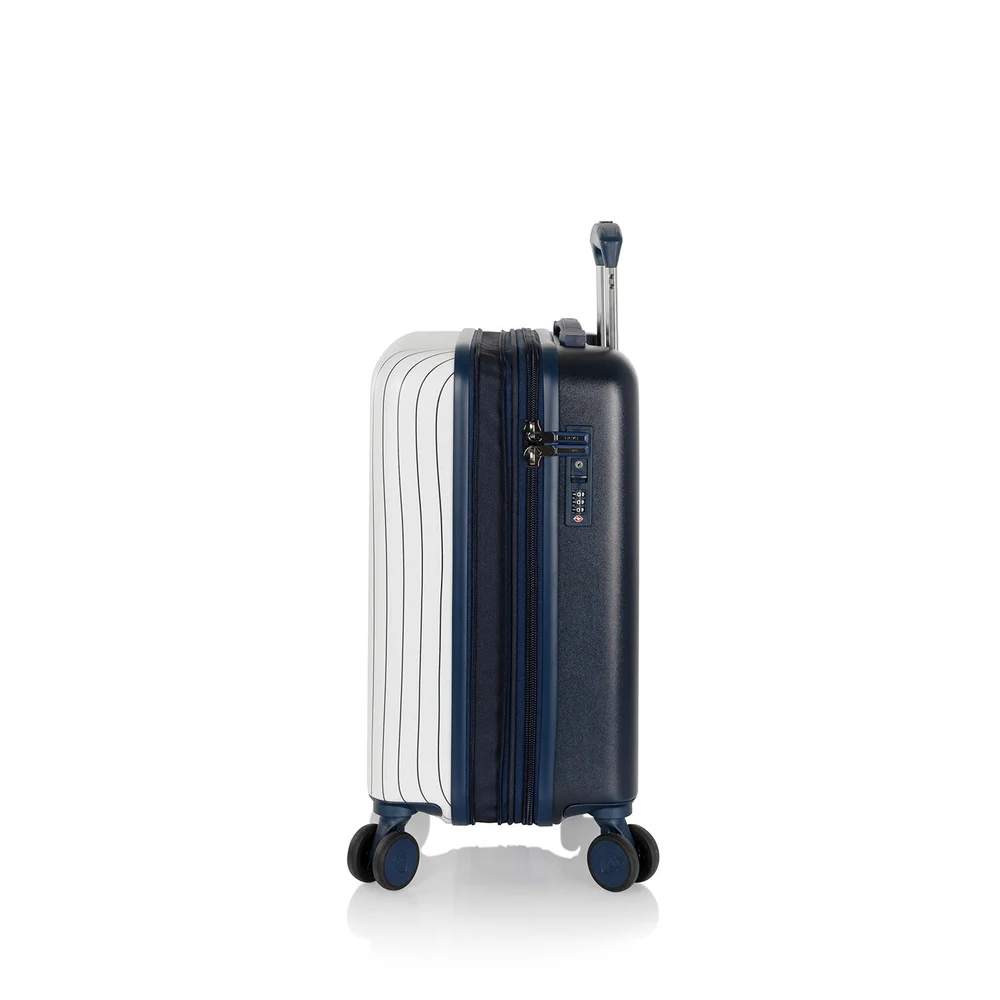 image-mlb-21-luggage-new-york-yankees2-1751631836.7003.png