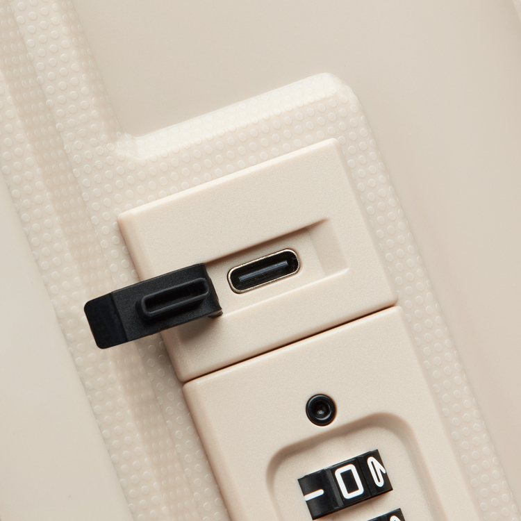 image-lutece-55-4dw-exp-cab-tr-ca-graphite9-1770108826.5021.jpg 39d28a7501a52a894f2721c95d8e7697