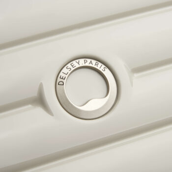 1e0b203f6209860e2ead269ae19a933c