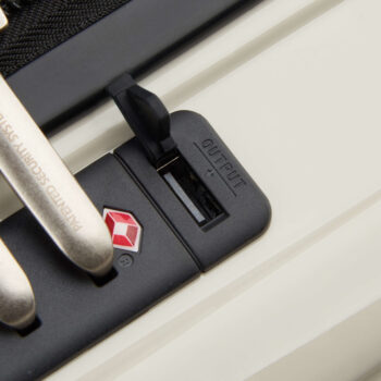 6cadd66a0ae27f7d1af4ef52baf2be43